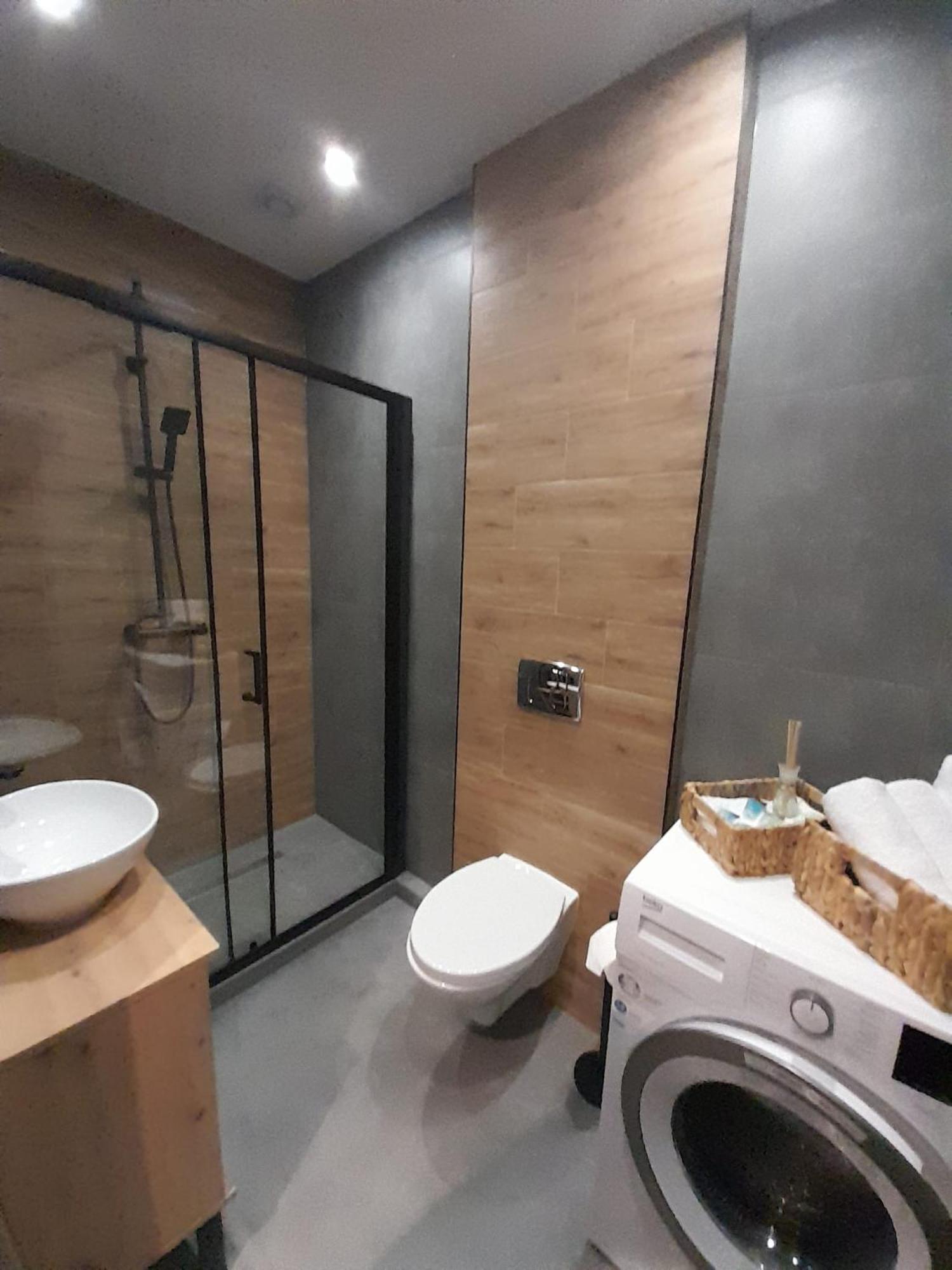 Viva Apartments Освиенцим Екстериор снимка