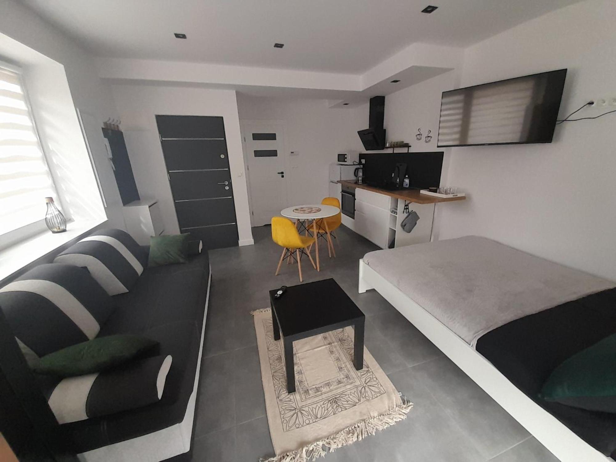 Viva Apartments Освиенцим Екстериор снимка